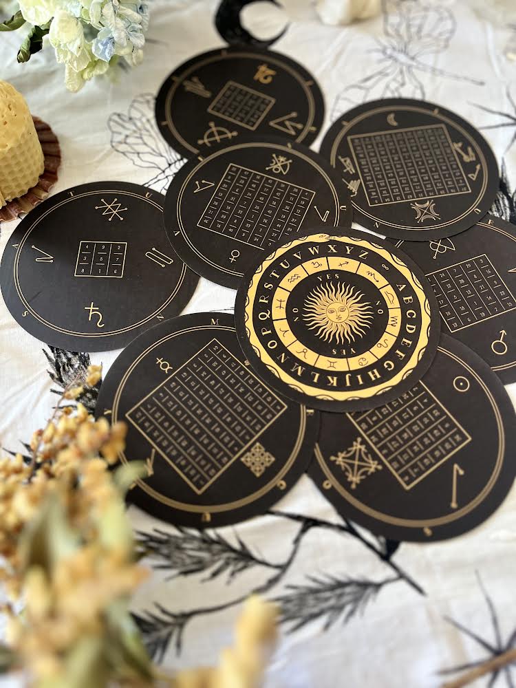 Golden Eclipse tarot