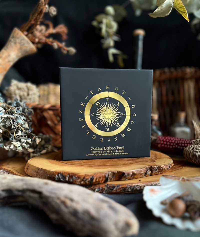 Golden Eclipse tarot
